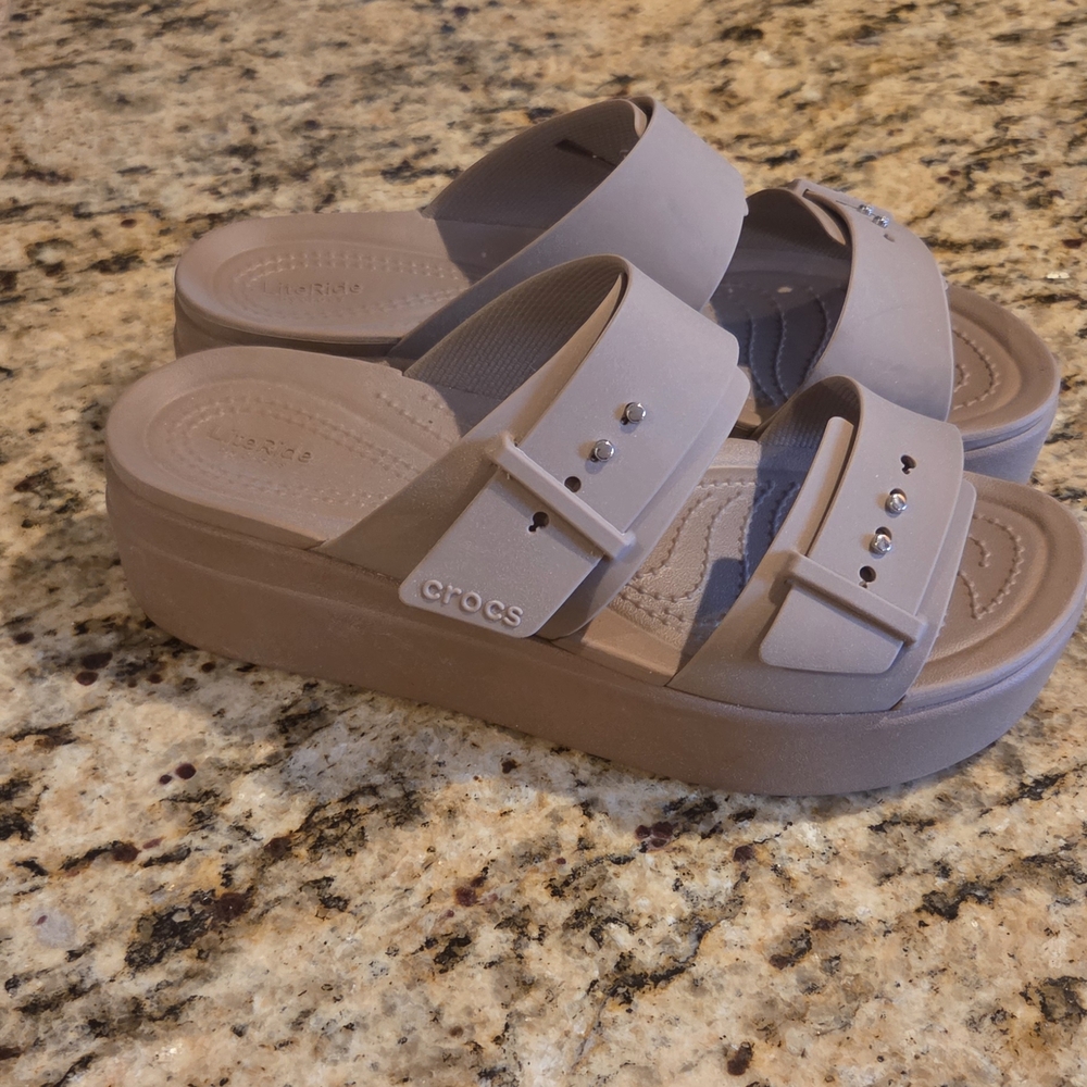 CROCS Women's Beige Platform Sandals